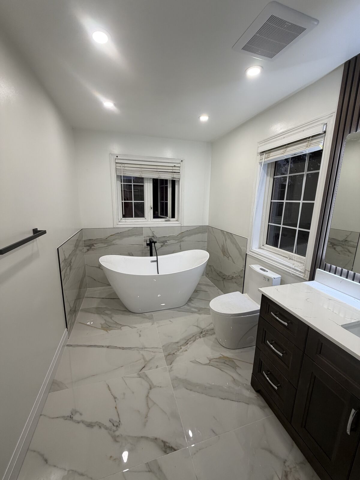 Freestanding Tub Spa Bath